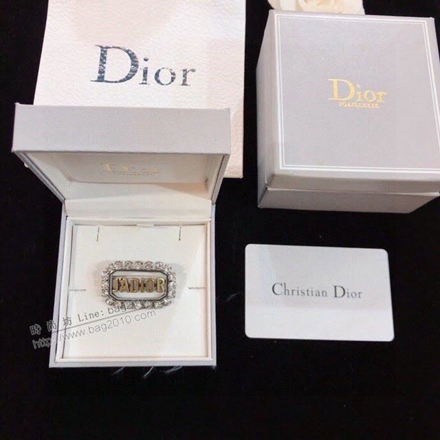 Dior飾品 迪奧經典熱銷款字母JADOOR胸針胸花  zgd1231